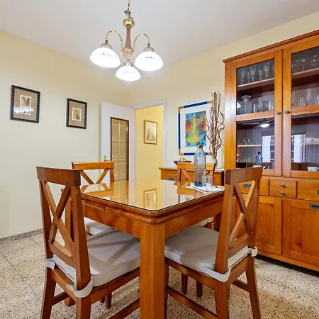 Habitacio A Ταραγόνα