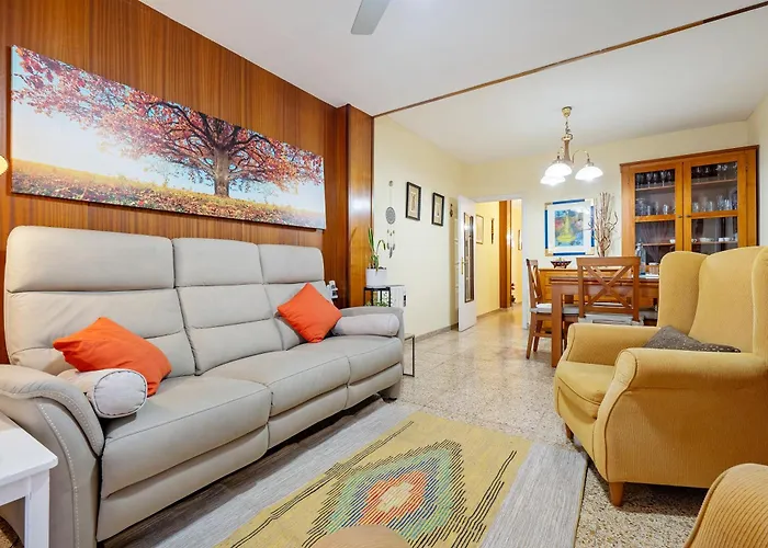 Habitacio A 3* טראגונה